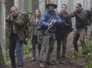 MV5BMTAwNjk4OTcyOTVeQTJeQWpwZ15BbWU4MDYxNjU4NTEx._V1__SX961_SY565_