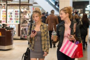 MV5BODA0NDYyNjU3Nl5BMl5BanBnXkFtZTgwMjIzMjQ3MjE@._V1__SX961_SY565_