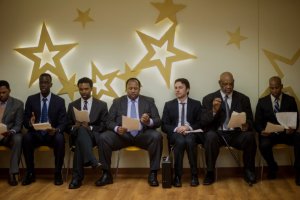 MV5BMTQ2NzI1MDU2NF5BMl5BanBnXkFtZTgwODQzNDA5MTE@._V1__SX961_SY565_