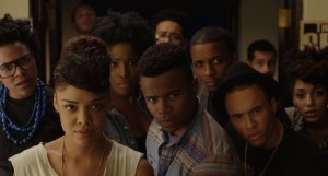 MV5BMTg2ODYyNjI1NV5BMl5BanBnXkFtZTgwMDk4ODY3MjE@._V1__SX961_SY565_