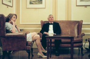 MV5BMTAxMzA0OTk5NzdeQTJeQWpwZ15BbWU4MDAxMzQyMzcx._V1__SX1357_SY635_