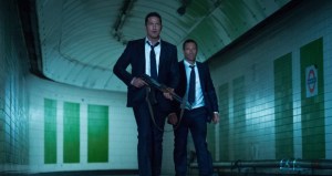 MV5BODEwNDI0OTAzMl5BMl5BanBnXkFtZTgwMzIzMzIyODE@._V1__SX1357_SY586_