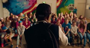 mv5bmje0otaymti1m15bml5banbnxkftztgwoty4njkznze-_v1_sx1777_cr001777959_al_